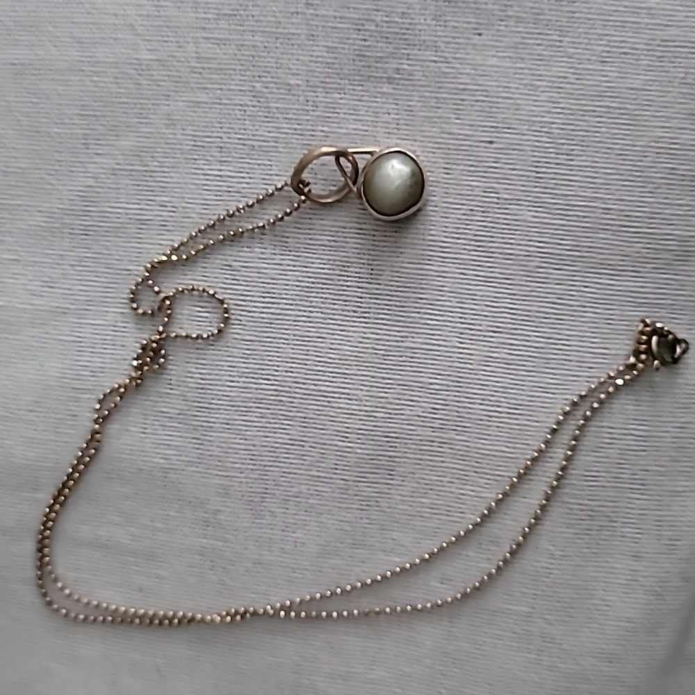 Maribou pearl necklace